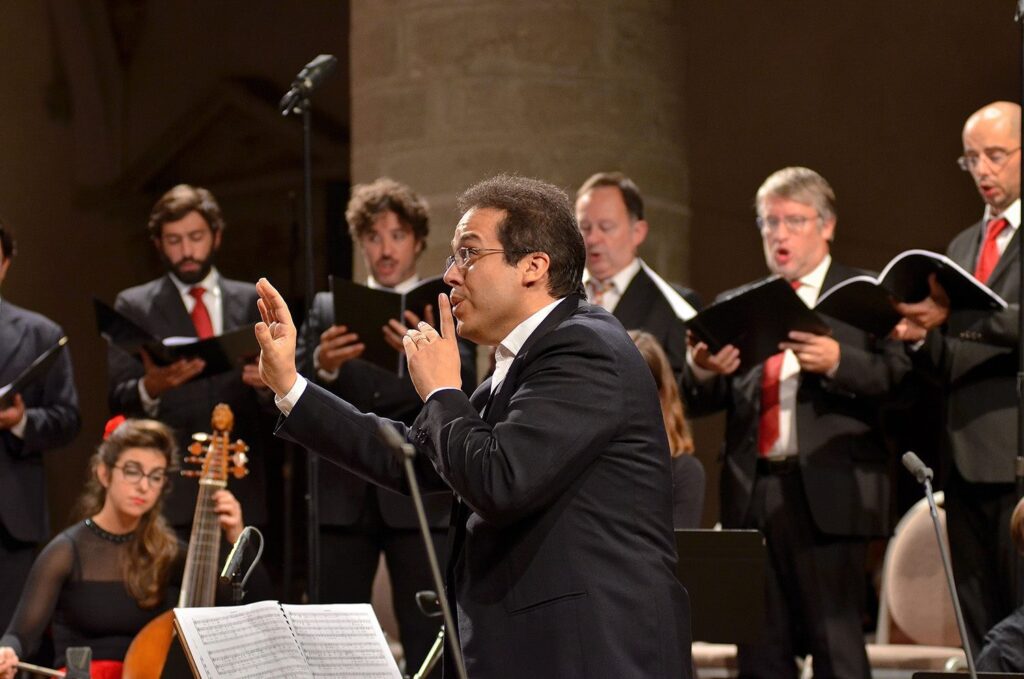 Carmina Latina, ambronay, Leonardo Garcia Alarcon, Chœur de chambre de Namur, Cappella Mediterranea