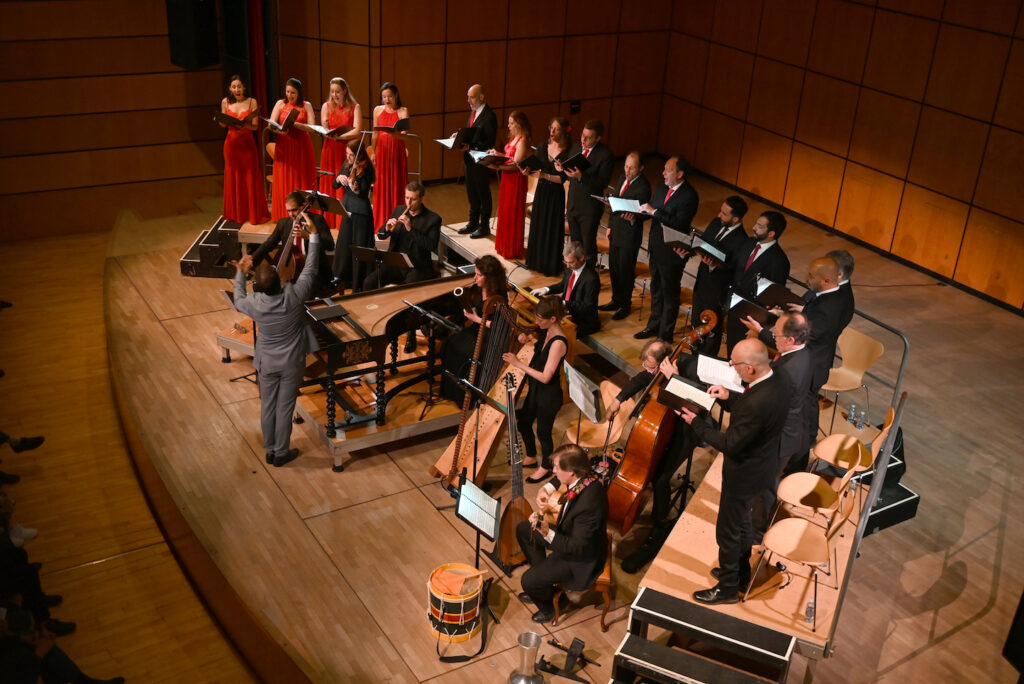 Carmina Latina, directed by Leonardo García Alarcón, Cappella Mediterranea, Choeur de chambre de Namur, festival agapé Geneva Switzerland